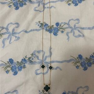 Elegant Gold and Green Clover Necklace